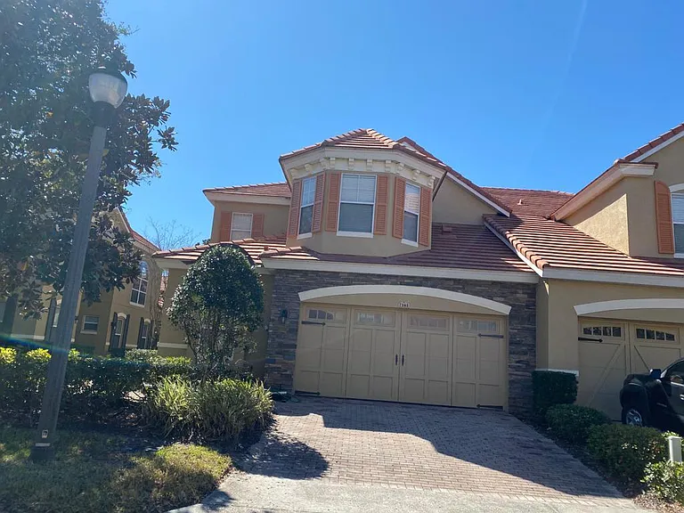 7161 Regina Way — Photo 17
