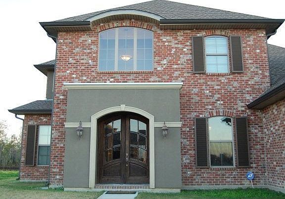 2nd image of 3393 Brookwood Dr