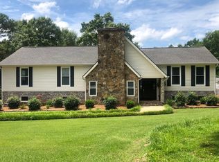 1301 Dogwood Cir, Roanoke, AL 36274