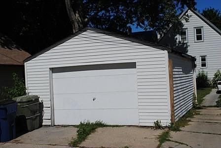 2nd image of 3123 S 14th St