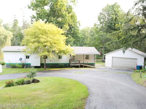 4122 Pinnacle Dr, Omer, MI 48749