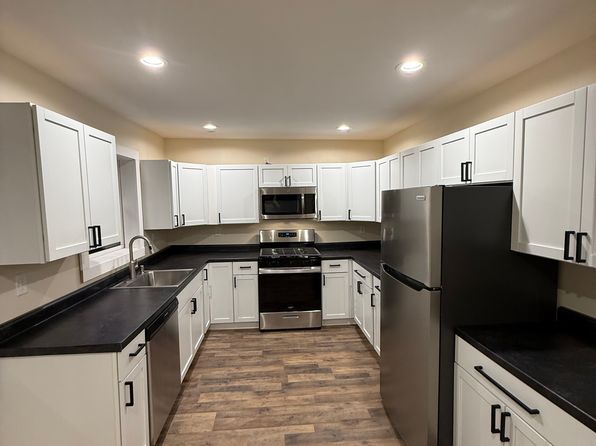 122 Highland Cir