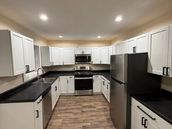 122 Highland Cir, Paducah, KY 42003
