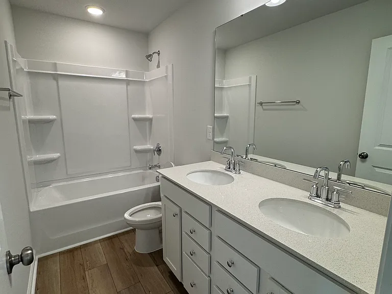 721 Branthurst Dr — Photo 19
