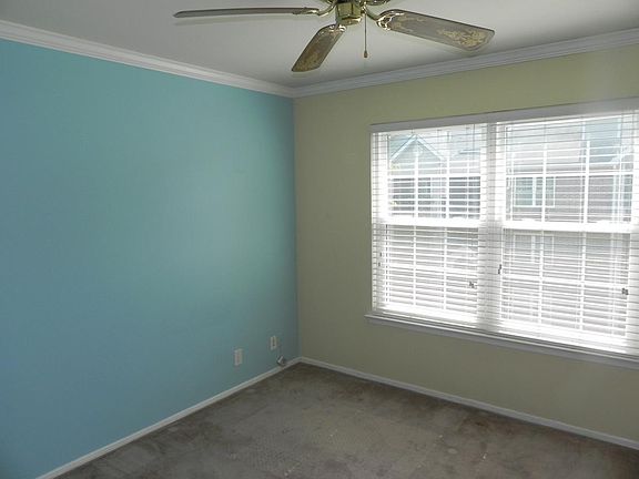 5th image of 3303 Wyndham Cres #348