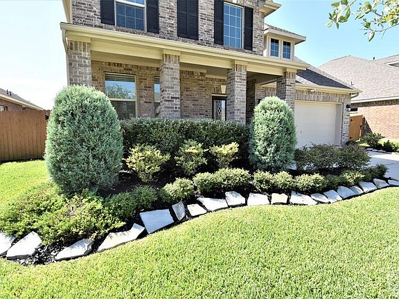 3rd image of 2844 Elia Ln