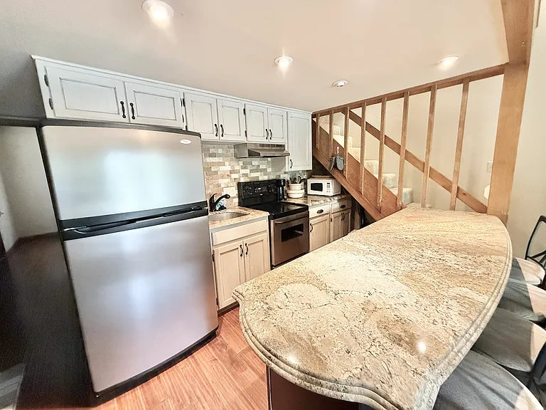 173 Barbary Rd #433-1 — Photo 8