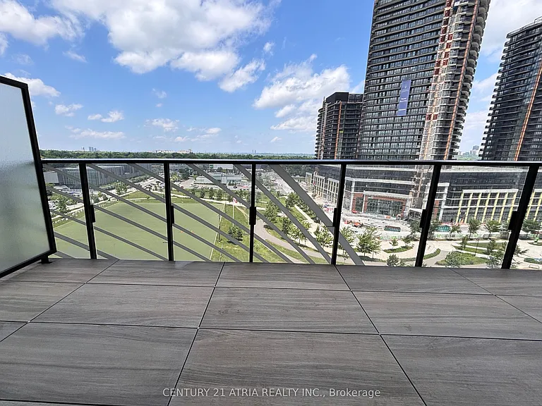 27 McMahon Dr #1011 — Photo 20