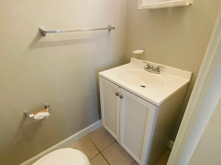 16649 Geddy Ct — Photo 6