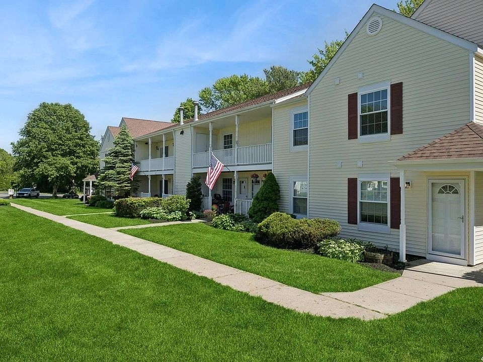1st image of 243 Fairview Circle #243