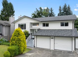 14409 Chartwell Dr, Surrey, BC V3S 5E1