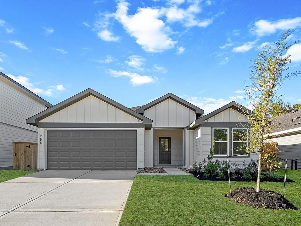 1st image of 255 Golden Eagle Blvd