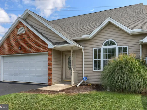 1566 Macintosh Way, Hummelstown, PA 17036