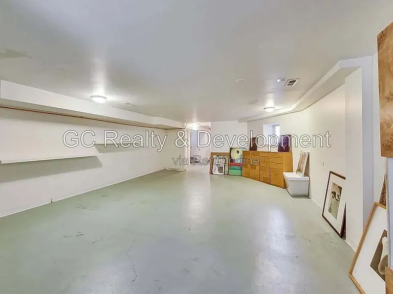 4936 S Saint Lawrence Ave — Photo 34