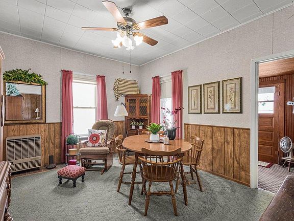 5th image of 130 6th St S