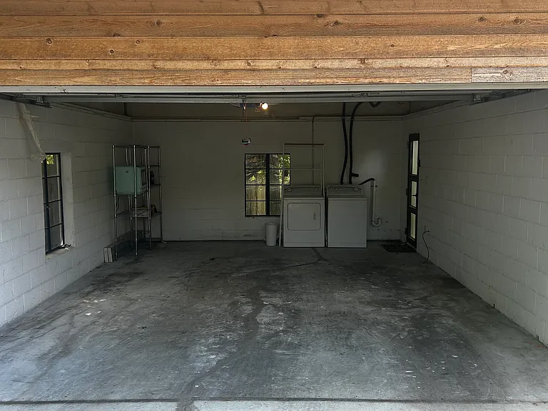 1411 Berene Ave #2 — Photo 4