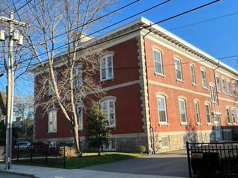 The Potter School Built 1891