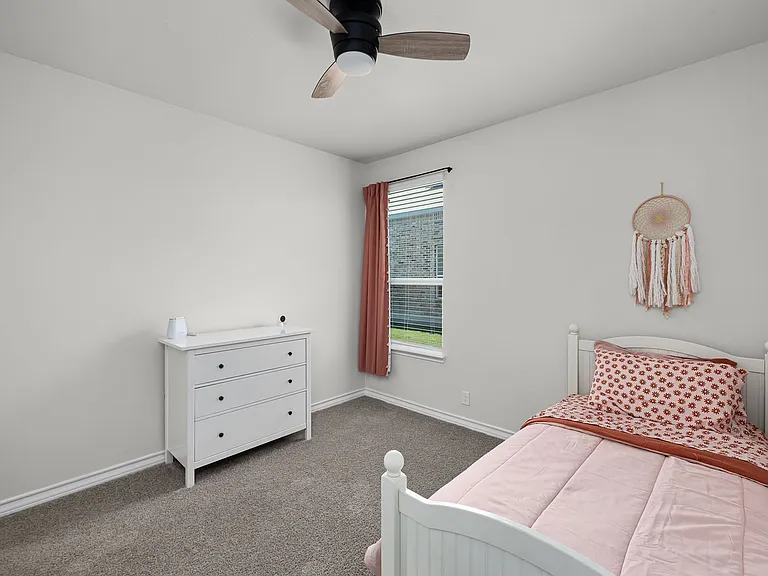 544 Lilac Shls — Photo 47