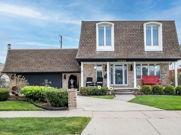 22808 Harmon St, Saint Clair Shores, MI 48080