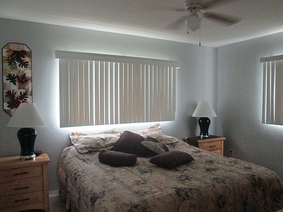 5th image of 33425 Pleasant Ln