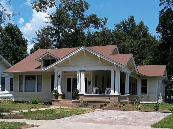 715 N 2nd Ave, Laurel, MS 39440