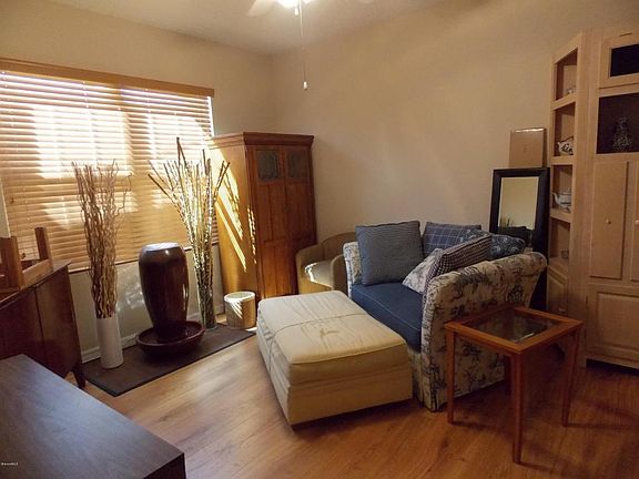 3rd image of 4035 Fenrose Cir