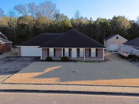 4th image of 1024 Clint Dr SE