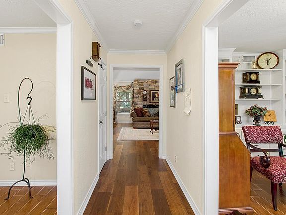 4th image of 15330 Dale Dell Rd