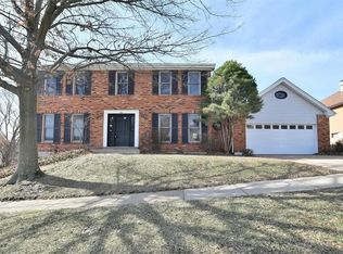 42 Cynthiana Ct, Florissant, MO 63031