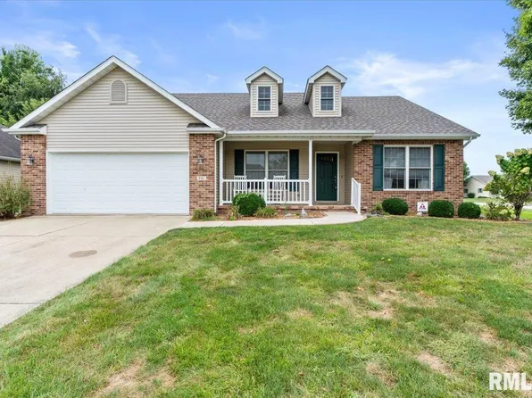 701 Timber Edge Dr, Sherman, IL 62684