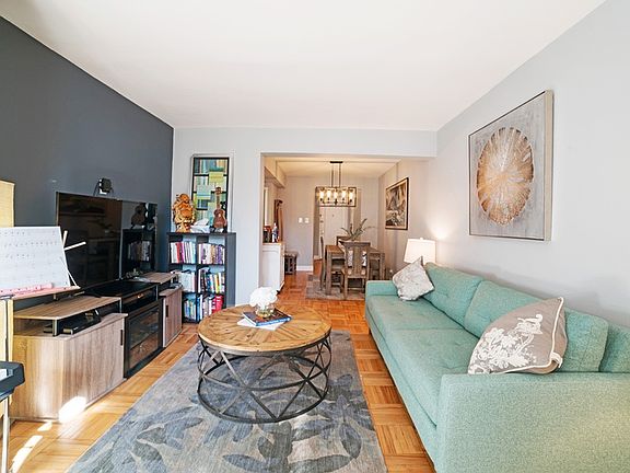 2nd image of 3840 Greystone Ave APT 1N