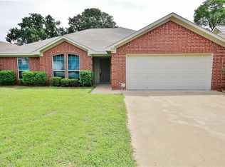 410 Eisenhower Dr, Tyler, TX 75704