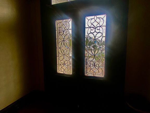 2nd image of 1531 Jackson Ave APT 3