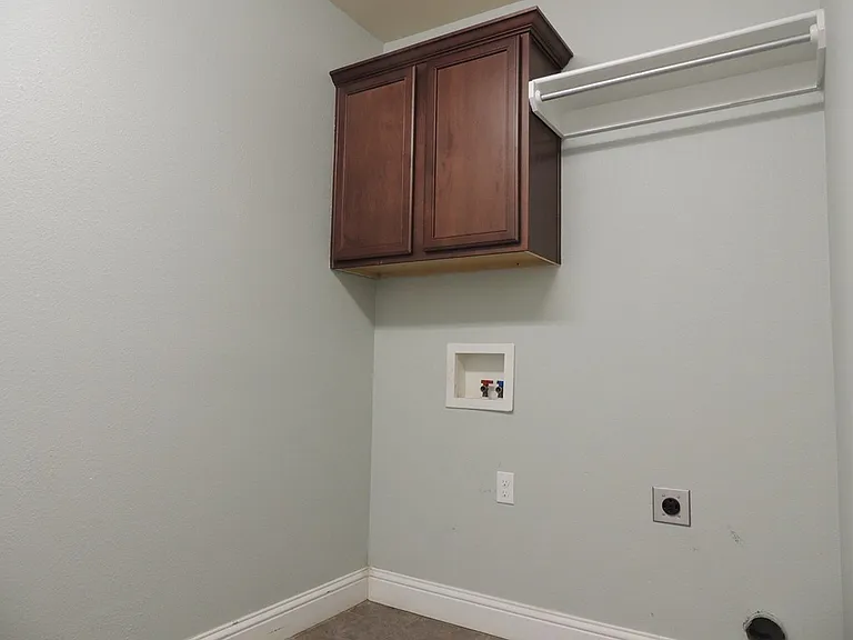6200 Crosley Dr — Photo 14