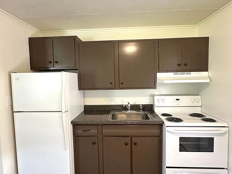 510 E Harrison St #H1-H11 — Photo 4