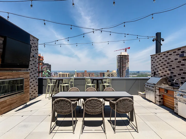 Overlook Flats — Photo 32