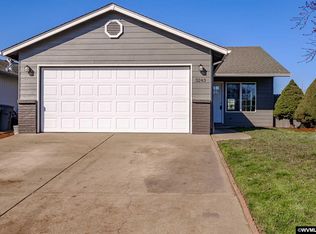 3243 25th Ave SE, Albany, OR 97322