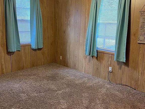 3rd image of 717 Gulf Ave