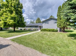 725 Curdys Cove Loop, Hamilton, MT 59840