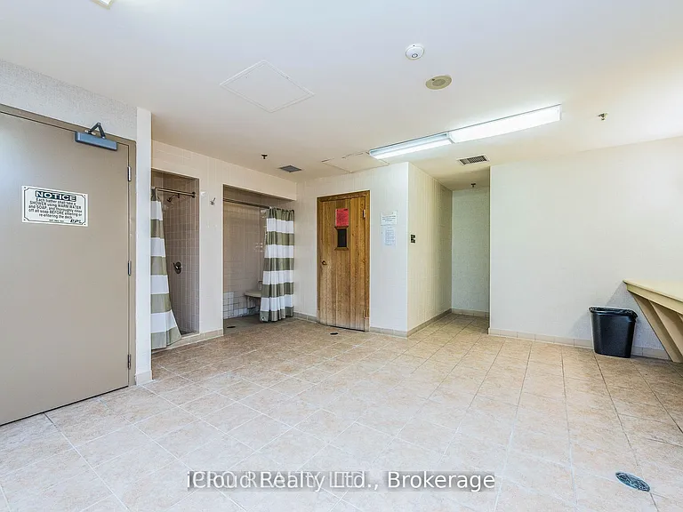 156 Enfield Pl #302 — Photo 35