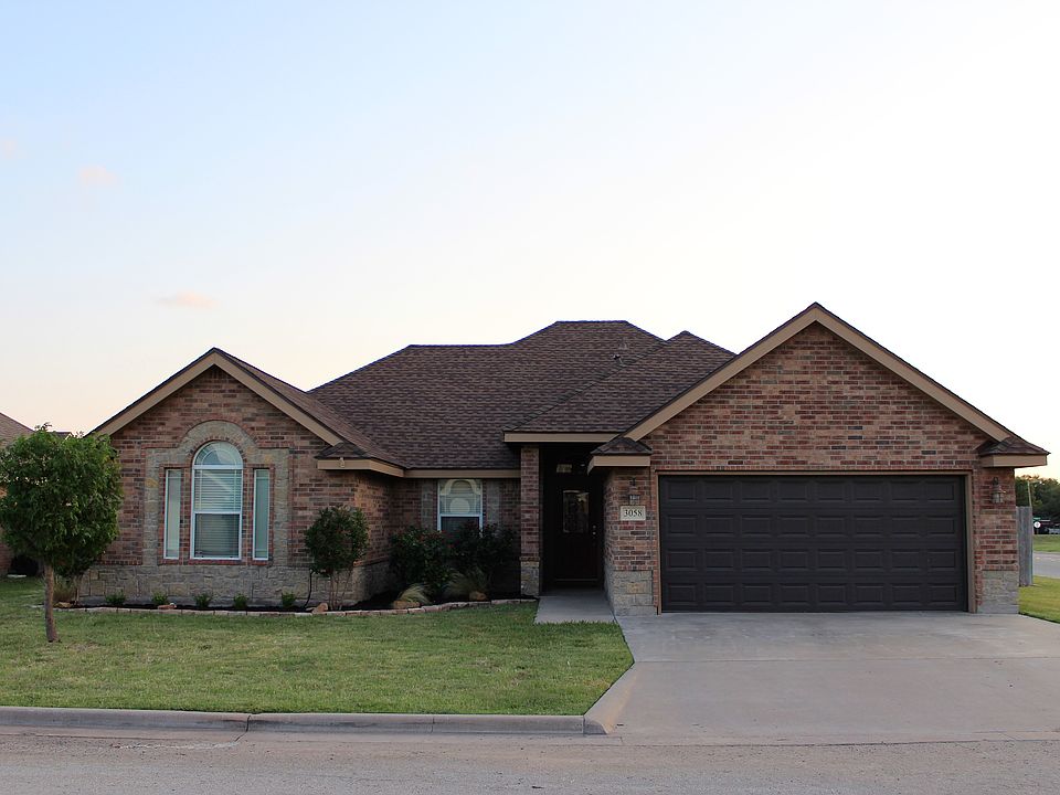 1st image of 3058 Founders Pl