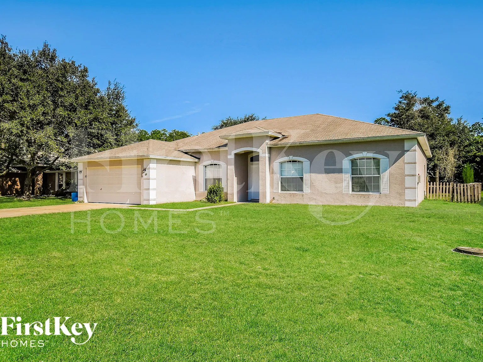 4 bed, 2.0 bath, 2105 sqft, $1,965 — Photo 2