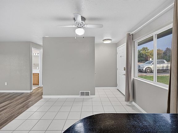 3rd image of 6316 W Yellowstone Ave