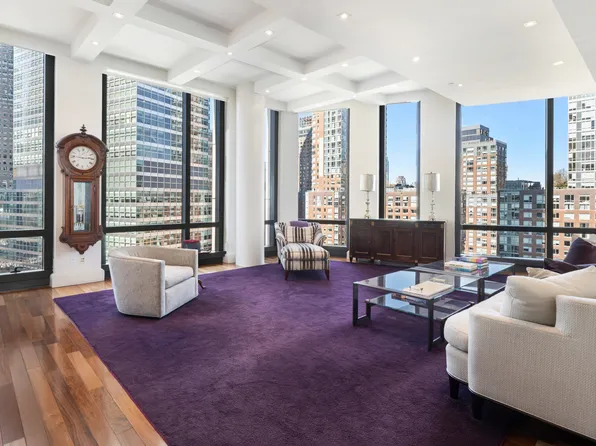 101 Warren Street image 1 of 12