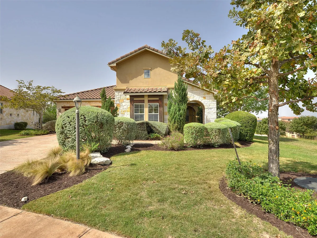 Building Photo - 315 Bonaire Ct