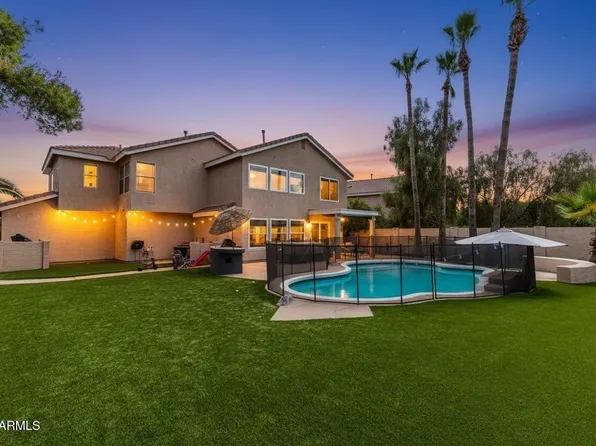 1114 N WHIPPLE Court, Gilbert, AZ 85233