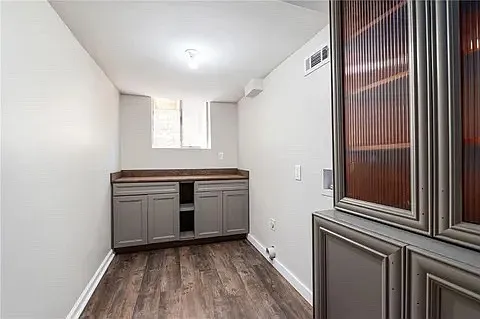 Vanguard Cir SW — Photo 32