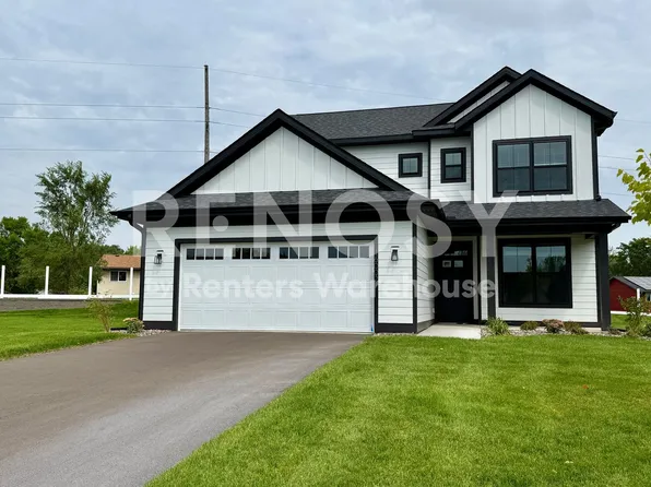 16002 Kenyon Ave, Lakeville, MN