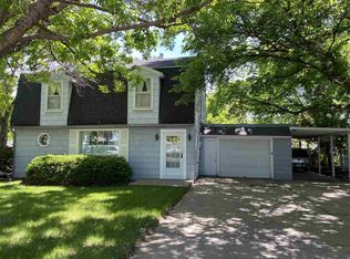 2108 W A St, North Platte, NE 69101