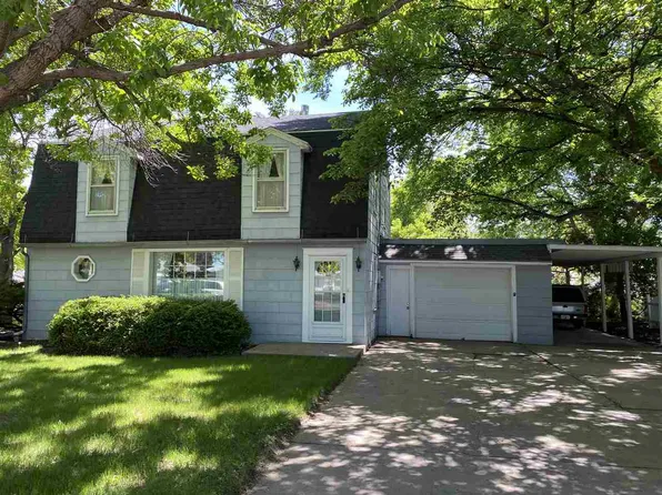 2108 W A St, North Platte, NE 69101